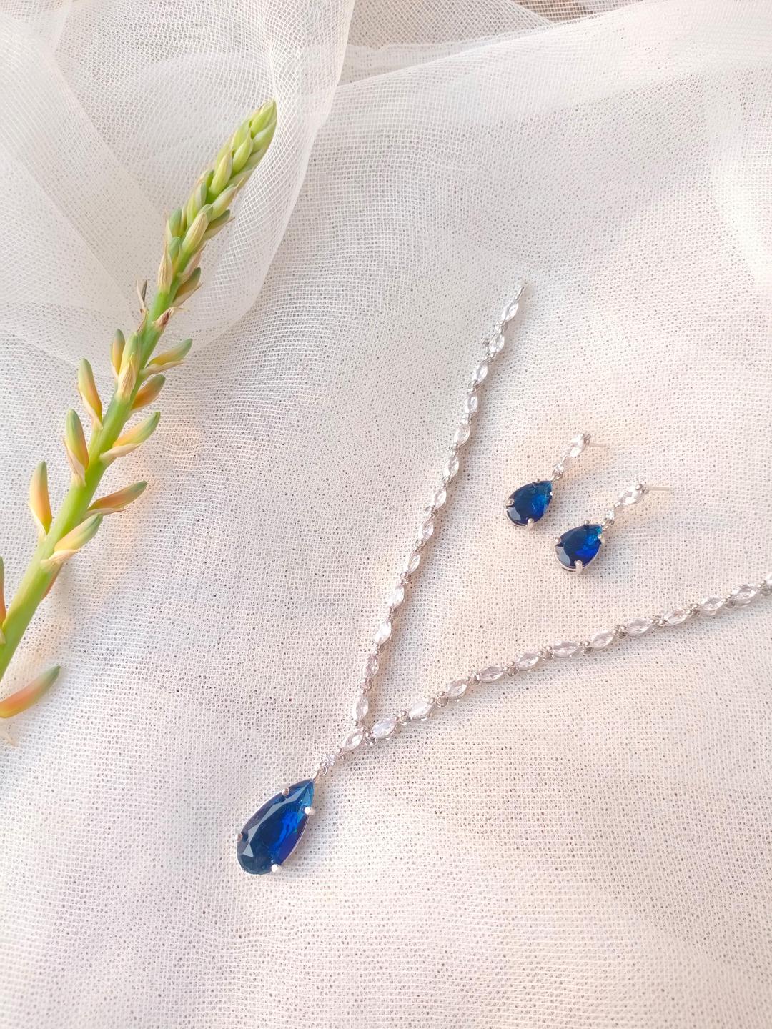 Women’s Silver Plated Green Zircon Pendant Set – Modern Design (3 Pcs)