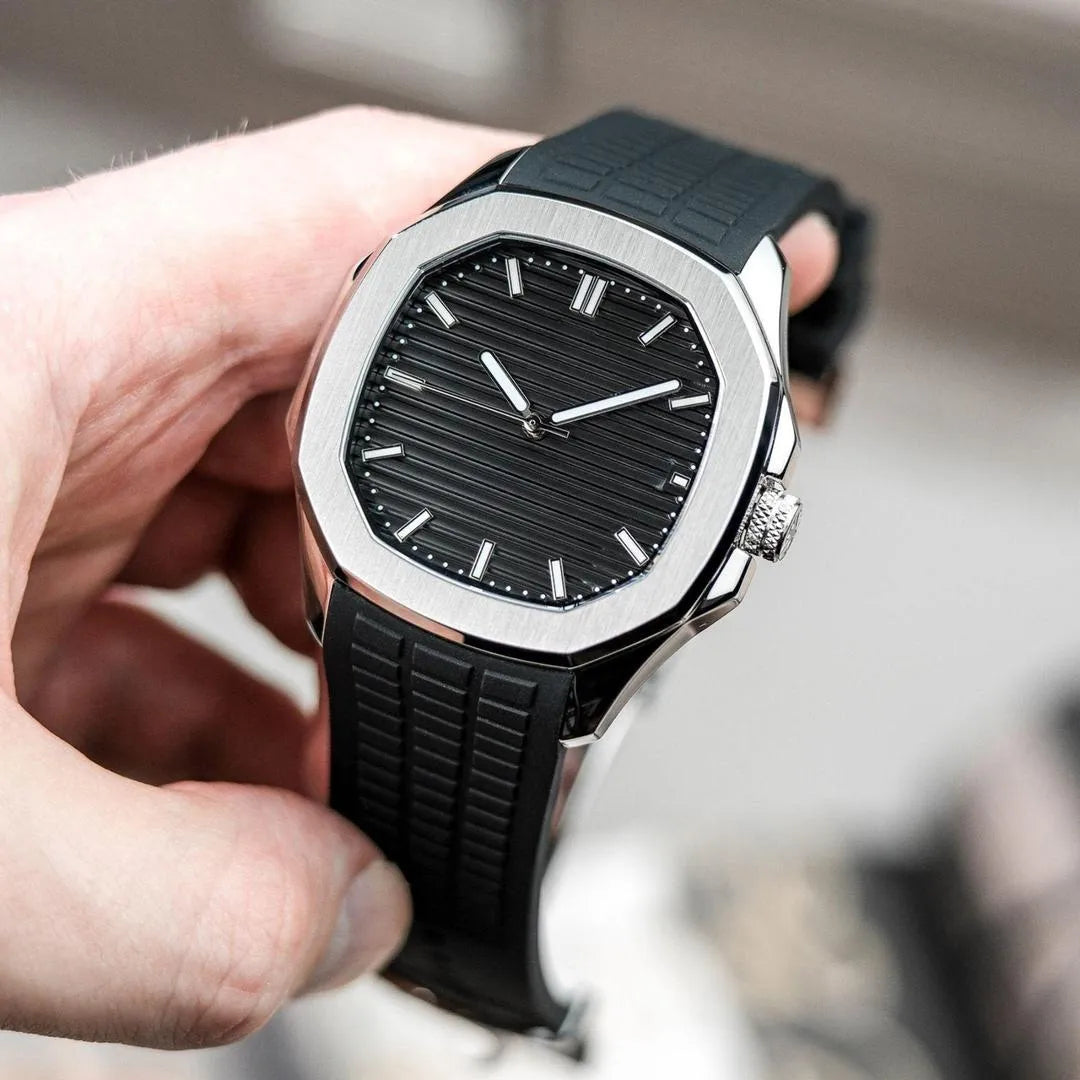 Men’s Water Resistant Quartz Watch with Textured Rubber Strap