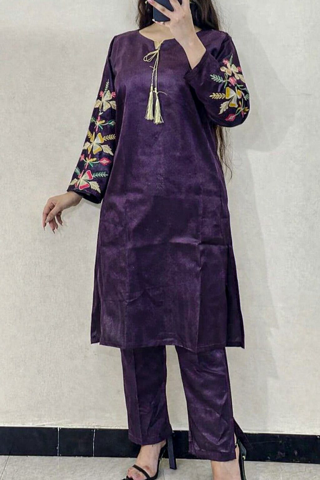 ✨ 3 Pcs Women’s Stitched Katan Silk Embroidered Suit – Premium Collection