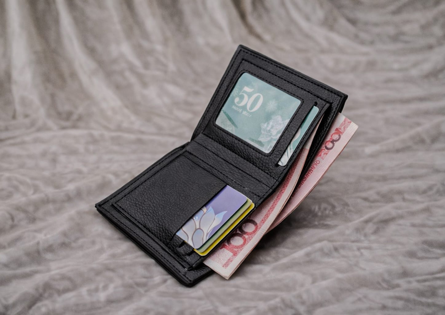 Men-Bens Men’s Leather Short Wallet – Zipper & Hasp Closure Business Style (1 Pc)